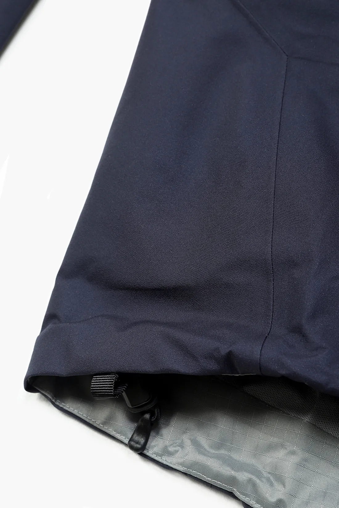 Arc'teryx Beta jacket m Black sapphire - GRADUATE STORE