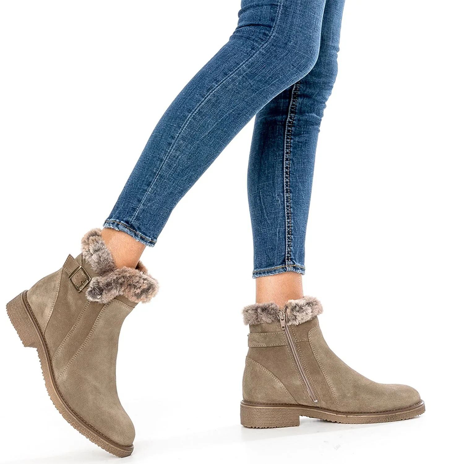 Boots taupe en cuir velours fourré - Boots / bottines Femme | ERAM