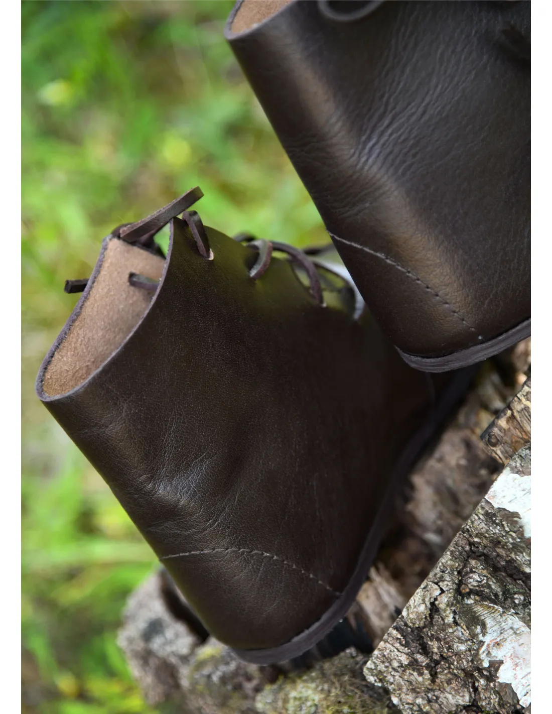 Bottines médiévales à lacets, marron (XIIIe-XVe siècles) ⚔️ Boutique Épées