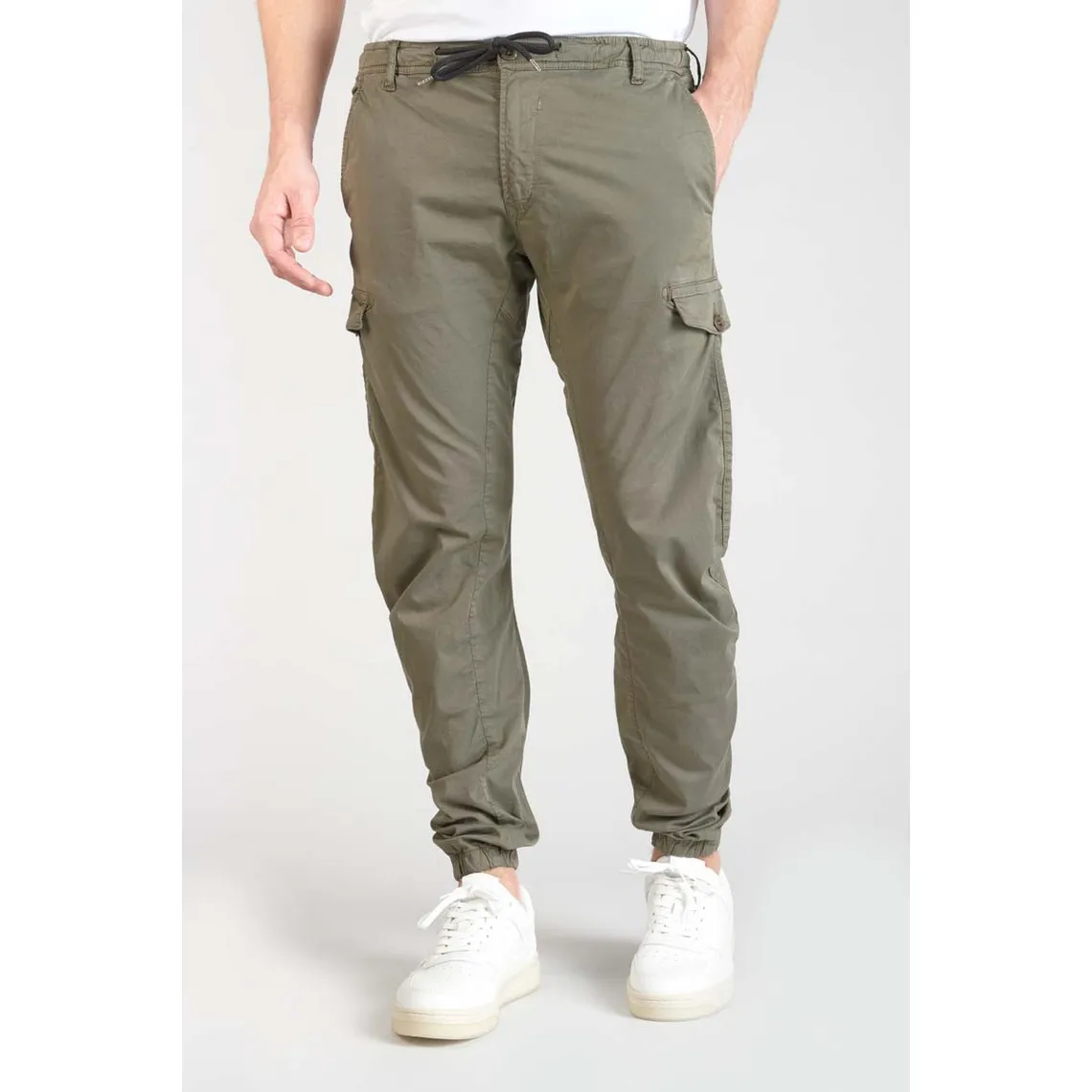 Pantalon cargo Vedje kaki vert en coton | 3 Suisses