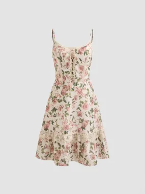  Robe courte à fleurs à encolure carrée et laçage